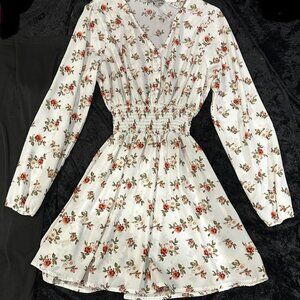 Justify White Floral Smocked Waist Mini Dress Size L Long Sleeve Spring Cottagec